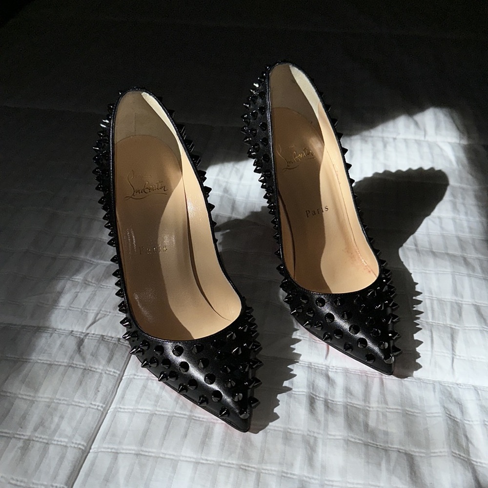 Christian Louboutin Follies Spikes 100 Nappa Shiny  BRAND NEW NEVER WORN